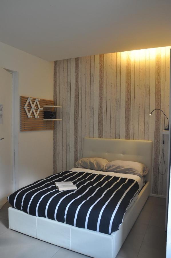 Smile Accomodation Winter Time Aosta Exterior photo